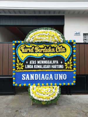 Papan Bunga Duka di Fatululi